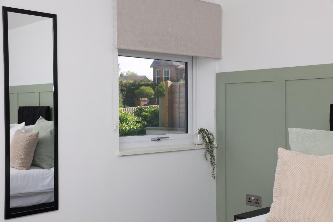 شقة Watford Luxury 1 Bed Flat - Free Parking المظهر الخارجي الصورة