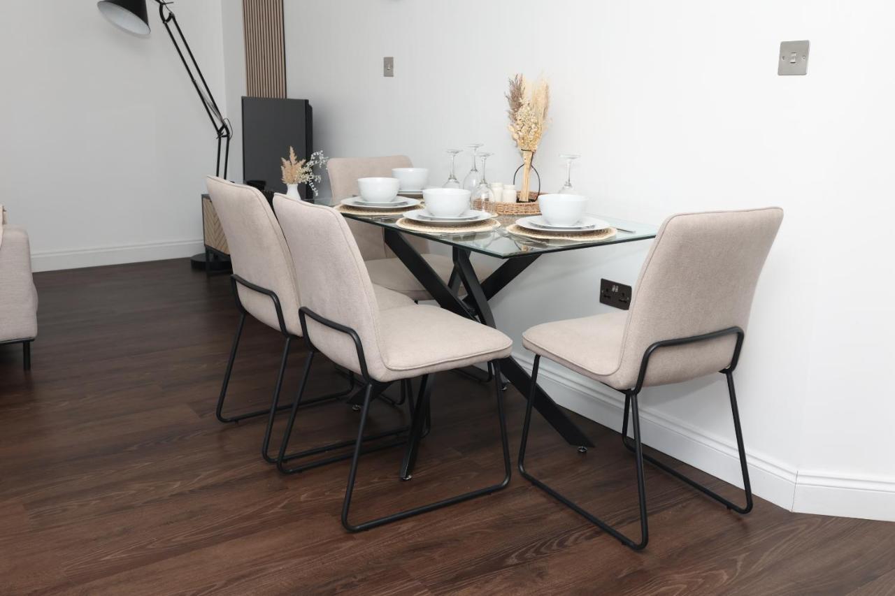 شقة Watford Luxury 1 Bed Flat - Free Parking المظهر الخارجي الصورة